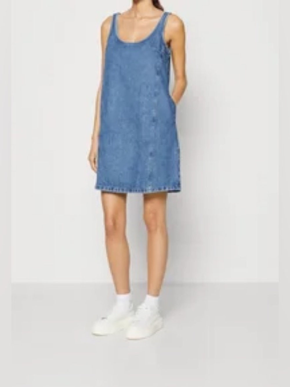 GAP Indigo Blue Denim Scoop Tank Dress Pockets Jumper Size 14 Petite - Picture 10 of 10